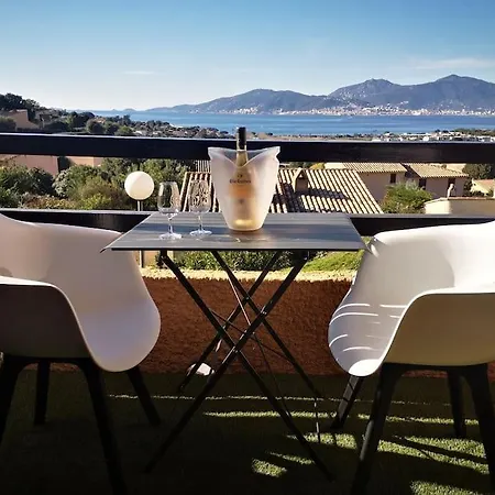 דירה Porticcio : Magnifique T2 Piscine Vue