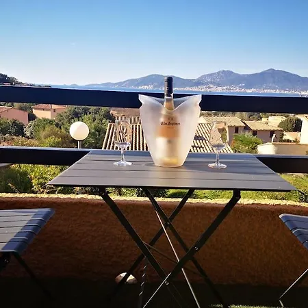 Porticcio : Magnifique T2 Piscine Vue *