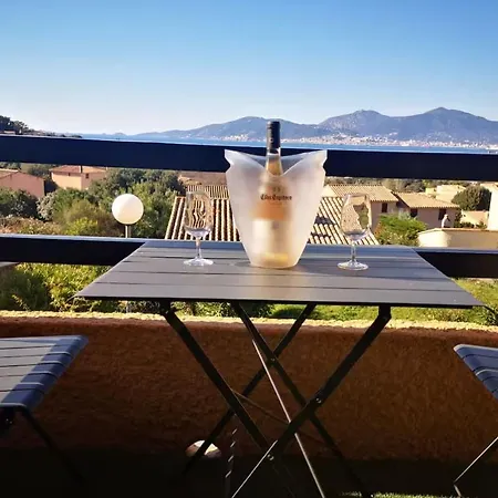 Apartmán Casamea - Vue Mer, Balcon, Clim, Piscine